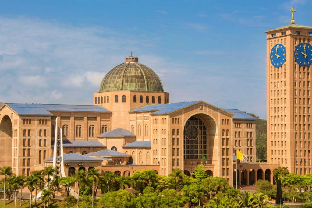 Vista do Santuário Nacional de Aparecida 